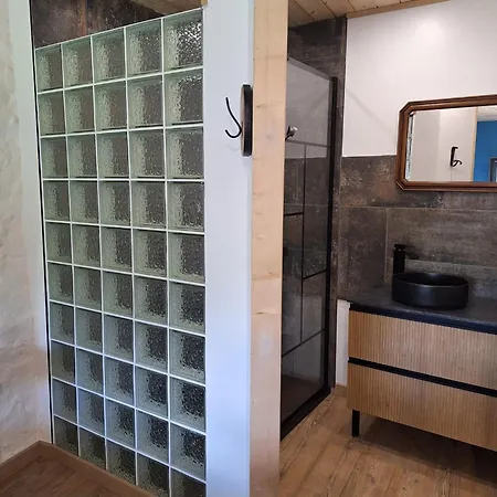 Chambre D'Hote, Suite Duplex 50 M2 En Pleine Nature Sur Les Hauteurs De Brioude Bed & Breakfast 3*