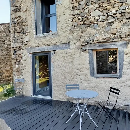 Chambre D'Hote, Suite Duplex 50 M2 En Pleine Nature Sur Les Hauteurs De Brioude Bed & Breakfast 3*